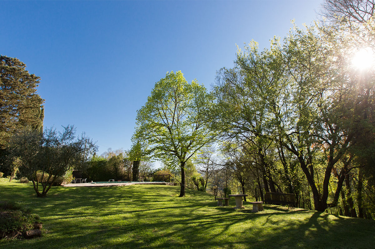 Casa Dinda - casa colonica con piscina in Umbria
